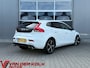 Volvo V40 2.0 D2 R-Design Automaat Panorama Leder/Alcantara LED Camera Navi Cruise