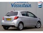 Toyota Yaris 1.5 Hybrid Dynamic / Camera / Navigatie / Privacy glas / Clima / 75dkm!