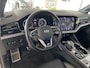 Volkswagen Touareg 3.0 TSi 4MOTION R 462 PK / Panoramadak / Trekhaak / Black Style