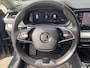 Skoda Octavia Combi 1.0 TSI Business Edition Plus / NL-Auto / Adaptieve Cruise-Control / Stoelverwarming / Trekhaak / Apple-Carplay & Android-Auto / Dodehoek-Detectie / Draadloze-Lader / Elektr.-Achterklep / Climate-Control / Keyless / LED / DAB Radio-Bluetooth / Navi / Armsteun V+A / PDC V+A / 18'' LMV /