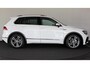 Volkswagen Tiguan 1.4 TSI 125pk Highline R-Line | Trekhaak | Standkachel