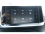 Peugeot e-2008 EV 136PK ALLURE PACK AUTOMAAT / NAVI / LEDER / CLIMA / LED / PDC / 17" LMV / KEYLESS / AFNEEMBARE TREKHAAK / BLUETOOTH / CRUISECONTROL / 1E EIGENAAR !!