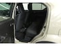 Suzuki Ignis 1.2 Smart Hybrid Style | Automaat | Camera | Climate Control | Stoelverwarming | Multimedia & Navigatie | Lichtmetalen Velgen | Cruise Control | Trekhaak
