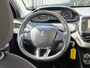 Peugeot 2008 1.2 Turbo 110PK | Blue Lion | Panoramadak | Parkeersensoren achter | 16 inch LMV | Airco | Cruise control | Dakrails | Airco | Cruise control | Dakrails