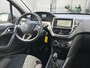 Peugeot 2008 1.2 Turbo 110PK | Blue Lion | Panoramadak | Parkeersensoren achter | 16 inch LMV | Airco | Cruise control | Dakrails | Airco | Cruise control | Dakrails