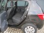 Dacia Sandero 0.9 TCe Blackline Renault onderhouden recente factuur beurt 1800 euro hele mooie complete auto scherpe meeneem prijs