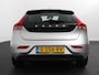 Volvo V40 1.5 T2 Automaat Momentum Marge auto | Airco | Navigatie | Parkeersensoren | Lichtmetalen velgen | Bluetooth