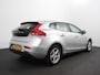 Volvo V40 1.5 T2 Automaat Momentum Marge auto | Airco | Navigatie | Parkeersensoren | Lichtmetalen velgen | Bluetooth