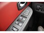 Renault Clio 1.2 TCe Intens - BOSE - LEDER - NAVI - AUT INPARKEREN - CAMERA - PDC RONDOM - LED - REC GROTE BEURT