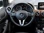 Mercedes-Benz B-klasse 180 | Sport | Airco | Bi-Xenon | Cruise Control | Navi | Spiegel Pakket | 17" LM Velgen | Afneemb. Trekhaak |