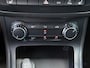 Mercedes-Benz B-klasse 180 | Sport | Airco | Bi-Xenon | Cruise Control | Navi | Spiegel Pakket | 17" LM Velgen | Afneemb. Trekhaak |