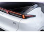 Lynk & Co 02 More 66 kWh | Adaptive Cruise Control | Panoramadak | Harman Kardon Premium Audio Systeem | 360 gr. camera | Stoel/Stuurverwarming | Apple CarPlay/Android Auto | 20"LM-velgen | Tot 445 km elektrisch bereik