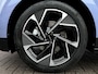 Lynk & Co 02 More BEV | Adaptive Cruise Control | Panoramadak | Harman Kardon-luidsprekers | 360 gr. camera | Stoel/Stuurverwarming | Apple CarPlay/Android Auto | Tot 445 km elektrisch bereik | Elektrisch verstelbare voorstoelen met geheugen