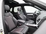 Audi Q5 2.0 TFSI e-hybrid quattro S edition Competition l Adaptive cruise control l MMI navigatie plus MMI touch l Bang & Olufsen Premium 3D l Elektr. voorst. geheugen best. l Autom. airconditioning 3 zones l Glazen panoramadak l Stoelverwarming voor en achter l Adaptive air suspension l Apple Carplay / Android Auto l Achteruitrijcamera l Head-up display l Rood gespoten remzadels l Privacy glas (donker getint) l Lichtpakket plus ambient light l Trekhaak l Alarm Klasse III l