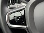 Volvo XC60 2.0 T6 Plug-in hybrid AWD Plus Dark | Adaptieve Cruise Control | Panoramadak | Stoel-/Stuur/Voorruitverwarming | 21" Velgen | Sportstoelen | Parkeercamera | Harman Kardon Audio |