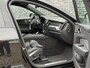 Volvo XC60 2.0 T6 Plug-in hybrid AWD Plus Dark | Adaptieve Cruise Control | Panoramadak | Stoel-/Stuur/Voorruitverwarming | 21" Velgen | Sportstoelen | Parkeercamera | Harman Kardon Audio |