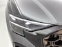 Audi Q8 55 TFSI e quattro Pro Line 340 PK l Adaptive cruise control l Matrix-led en ledachterlichten l Automatische airconditioning l Elektr. voorstoelen geh. best. l Comfortsleutel + achtersensor l Stoelverwarming voor en achter l Adaptive air suspension sport l Glazen panoramadak l Uitgebreide voorverwarming + ventilatie l Elektrisch sluithulp portieren l Apple Carplay / Android Auto l Achteruitrijcamera l Head-up display l Optiekpakket zwart l Rood gespoten remzadels l Lichtpakket plus ambient light