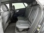 Audi Q8 55 TFSI e quattro Pro Line 340 PK l Adaptive cruise control l Matrix-led en ledachterlichten l Automatische airconditioning l Elektr. voorstoelen geh. best. l Comfortsleutel + achtersensor l Stoelverwarming voor en achter l Adaptive air suspension sport l Glazen panoramadak l Uitgebreide voorverwarming + ventilatie l Elektrisch sluithulp portieren l Apple Carplay / Android Auto l Achteruitrijcamera l Head-up display l Optiekpakket zwart l Rood gespoten remzadels l Lichtpakket plus ambient light
