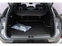 Lynk & Co 08 1.5 More | Actieradius gecombineerd 1100 km | Elektrische massage- & ventilatiestoelen met geheugen | Stoelverwarming voor & achter | Panoramadak | Apple CarPlay/Android Auto | 23 Harman Kardon speakers | Adaptive Cruise Control |