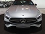 Mercedes-Benz A-klasse 180 Business Solution AMG | Panoramaschuifdak | Nightpakket | AMG Line Plus | Head-up display | 360° camera