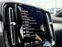 Volvo XC40 2.0 B4 Plus Dark | Trekhaak | Adaptive cruise control | Verwarmbare voorruit | Dode hoek detectie BLIS | Harman Kardon audio |