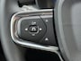 Volvo XC40 2.0 B4 Plus Dark | Trekhaak | Adaptive cruise control | Verwarmbare voorruit | Dode hoek detectie BLIS | Harman Kardon audio |
