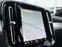 Volvo XC40 2.0 B4 Plus Dark | Trekhaak | Adaptive cruise control | Verwarmbare voorruit | Dode hoek detectie BLIS | Harman Kardon audio |
