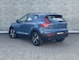 Volvo XC40 2.0 B4 Plus Dark | Trekhaak | Adaptive cruise control | Verwarmbare voorruit | Dode hoek detectie BLIS | Harman Kardon audio |