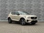 Volvo XC40 2.0 B4 Plus Dark | Trekhaak | Adaptive cruise control | Verwarmbare voorruit | Dode hoek detectie BLIS | Harman Kardon audio |