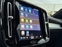 Volvo XC40 2.0 B4 Plus Dark | Trekhaak | Adaptive cruise control | Verwarmbare voorruit | Dode hoek detectie BLIS | Harman Kardon audio |