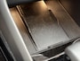 Volvo XC40 2.0 B4 Plus Dark | Trekhaak | Adaptive cruise control | Verwarmbare voorruit | Dode hoek detectie BLIS | Harman Kardon audio |