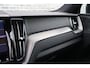 Volvo XC60 2.0 T6 Plug-in hybrid AWD Ultimate Dark | Long Range | Adaptive cruisecontrol | Apple Carplay/Android Auto | BLIS