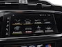Audi Q3 S edition Competition 35 TFSI 150 PK · Panorama dak · Trekhaak · Comfortsleutel · Lederen bekleding