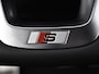 Audi Q3 S edition Competition 35 TFSI 150 PK · Panorama dak · Trekhaak · Comfortsleutel · Lederen bekleding