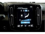 Volvo XC40 1.5 T4 155kW/211pk DCT7 Recharge Inscription PANORAMADAK + HARMAN/KARDON + LEER + ADAPT.CRUISE + BLIS + PILOT ASSIST + NAVI SENSUS + LANE ASSIST + MEMORY STOEL + 360 CAMERA + PARKSENSOREN + 19" LM-VELGEN!!