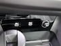 Audi Q6 e-tron S edition performance 100 kWh l Adaptive cruise assist plus l MMI experience pro l MMI-bijrijdersscherm l Bang & Olufsen 3D hoofdsteun l Stoelverwarming voor en achter l Autom. airconditioning 3 zones l Glazen panoramadak l Elektrisch verstelbaar stuur l Elektrisch instel. voorstoelen l Adaptive air suspension l Omgevingscamera's l Geheugen best.stoel + spiegels l Stuurverwarming l Matrix-functie l Lichtpakket plus ambient light l Trekhaak, mechanisch draaibaar l Audi drive select l Alarm Klasse III l Warmtepomp l