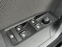 SEAT Arona 1.0 TSI Xcellence Business Intense Automaat | All Seasonbanden | Parkeersensoren voor- en achter | Parkeerhulp | Stoelverwarming | Achteruitrijcamera | Navigatiesysteem | Climate Control | Cruise Control | Parkeer Assist | 12 maanden BOVAG garantie