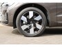 Volvo XC60 2.0 T6 Plug-in hybrid AWD Ultra Dark | Head-up Display | Panoramisch Schuif-/Kanteldak | Harman/Kardon Geluidssysteem | 20" Lichtmetalen Velgen | Trekhaak Semi Elektrisch Inklapbaar | Power Seats Met Geheugen | Lederlook Dashboard | 360 Graden Parkeercamera | Stuurverwarming | Stoelverwarming | Parkeersensoren Rondom