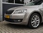 Skoda Octavia Combi 1.6 TDI Businessline DSG | Xenon | Carplay | Canton audio | PDC v+a | Stoelverwarming