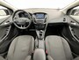 Ford Focus 1.0 Titanium / Navigatie full map / Cruise- en Climate Control / Parkeersensoren voor en achter / Keyless Start / Verwarmde Voorruit / Bluetooth / Radio / All Season Banden