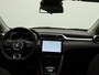 MG ZS EV Long Range Luxury 70 kWh | Leder | Panoramadak | Led Koplampen | 360 Camera | Apple CarPlay |