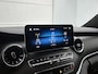 Mercedes-Benz V-klasse V 250d L2 Automaat RWD AMG Line Dubbel Cabine | Trekhaak | Parkeerpakket met 360° Camera | LED | Stoelverwarming | Spiegelpakket