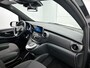 Mercedes-Benz V-klasse V 250d L2 Automaat RWD AMG Line Dubbel Cabine | Trekhaak | Parkeerpakket met 360° Camera | LED | Stoelverwarming | Spiegelpakket