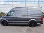 Volkswagen Crafter Bedrijfswagens Exclusive L3H3 2.0 TDI 130 kW 177 pk 8 versn. Auto | Red Line Pakket | Ergoactive geveerde bestuurdersstoel | Side assist dodehoekdetectie | Schuifdeur links | Stoelverwarming voor bestuurder en bijrijdersstoel |