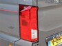 Volkswagen Crafter Bedrijfswagens Exclusive L3H3 2.0 TDI 130 kW 177 pk 8 versn. Auto | Red Line Pakket | Ergoactive geveerde bestuurdersstoel | Side assist dodehoekdetectie | Schuifdeur links | Stoelverwarming voor bestuurder en bijrijdersstoel |