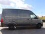 Volkswagen Crafter Bedrijfswagens Exclusive L3H3 2.0 TDI 130 kW 177 pk 8 versn. Auto | Red Line Pakket | Ergoactive geveerde bestuurdersstoel | Side assist dodehoekdetectie | Schuifdeur links | Stoelverwarming voor bestuurder en bijrijdersstoel |