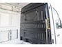 Volkswagen Crafter 35 2.0 TDI 140pk AUT L3H3 Comfortline EURO VI | Parkeersensoren Voor/Achter | Airco | Cruise Control