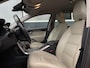 Volvo V70 1.6 T4 180pk Limited Edition | Leder | Xenon | Camera | Stoelverwarming | Trekhaak