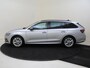 Skoda Octavia Combi 1.0 e-TSI Business Edition | Stoelverwarming | Keyless | Elektrische achterklep | Navigatie | Parkeersensoren | CarPlay | Elektrisch inklapbare buitenspiegels | Cruise control |