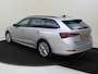 Skoda Octavia Combi 1.0 e-TSI Business Edition | Stoelverwarming | Keyless | Elektrische achterklep | Navigatie | Parkeersensoren | CarPlay | Elektrisch inklapbare buitenspiegels | Cruise control |